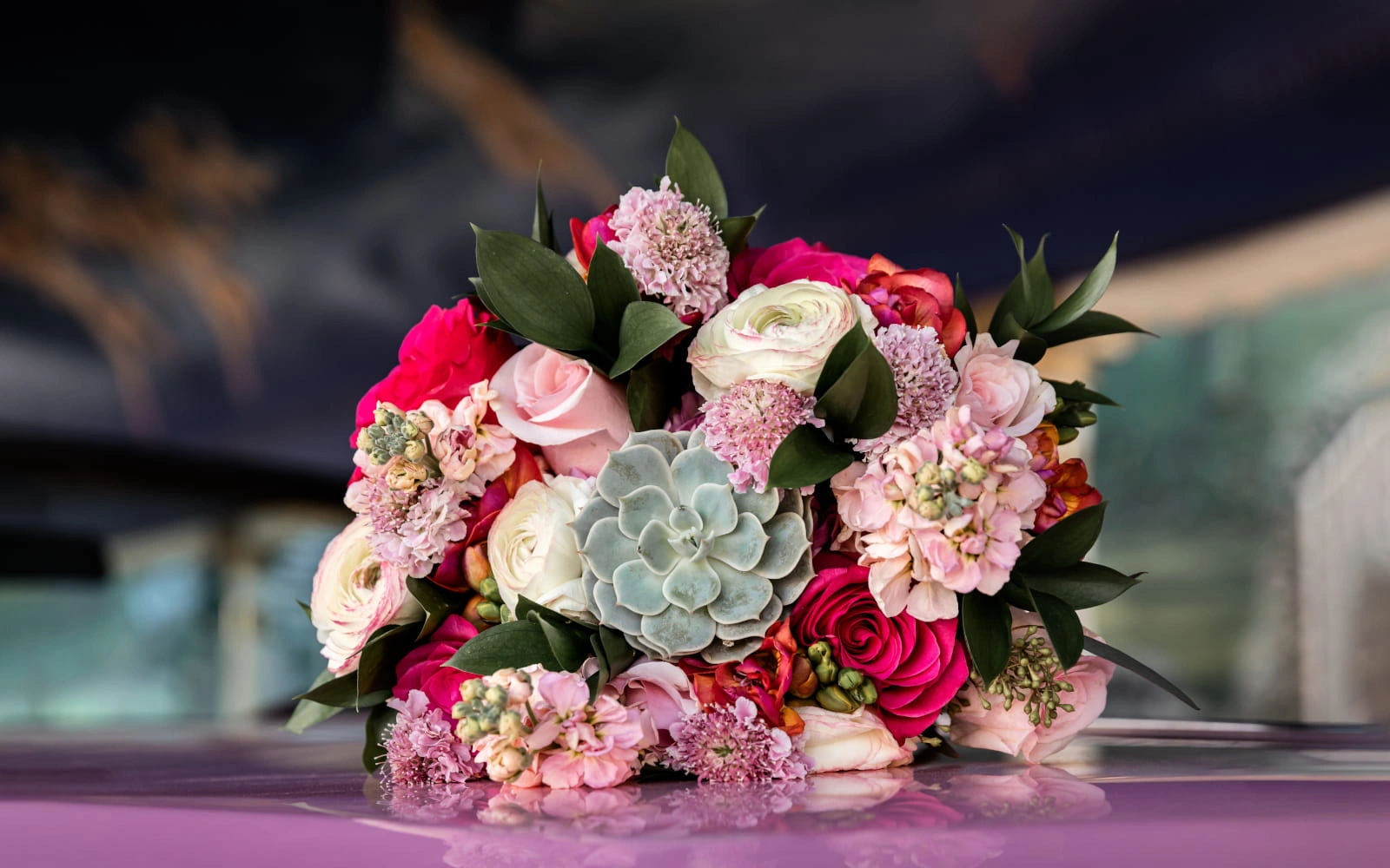 Düğün Arabası Çiçek Süsleme